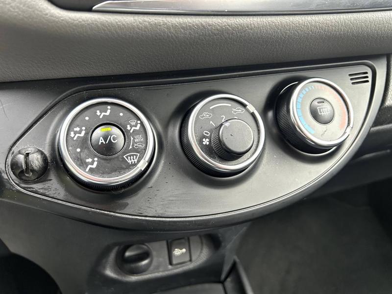 Toyota Yaris 100h Dynamic