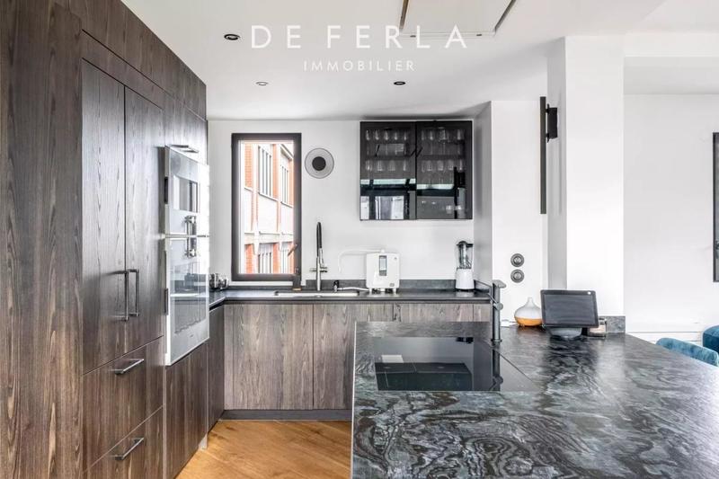 Penthouse - 87 m² - 4 pièces