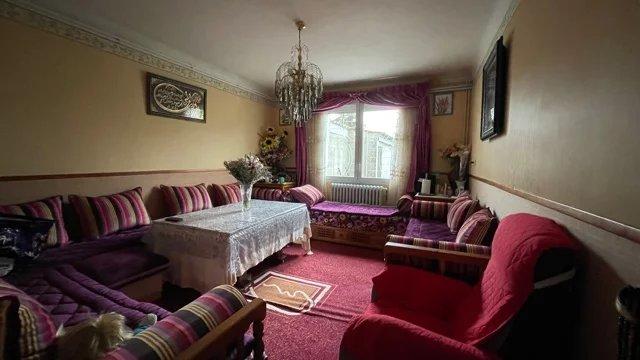 Maison - 170 m² - 7 pièces