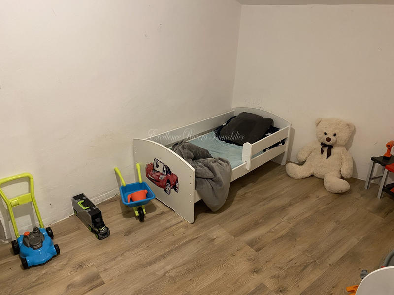 Appartement - 79 m² - 4 pièces