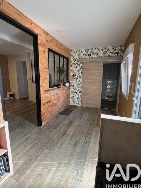 Maison - 180 m² - 6 pièces