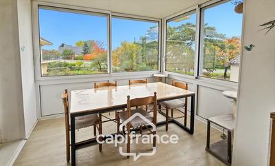 Maison - 109 m² - 7 pièces