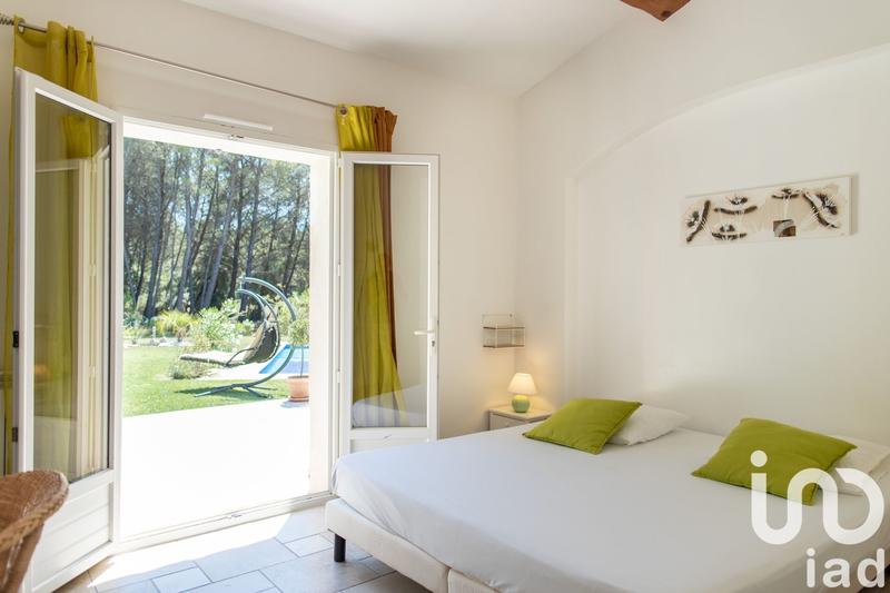 Maison - 322 m² - 11 pièces