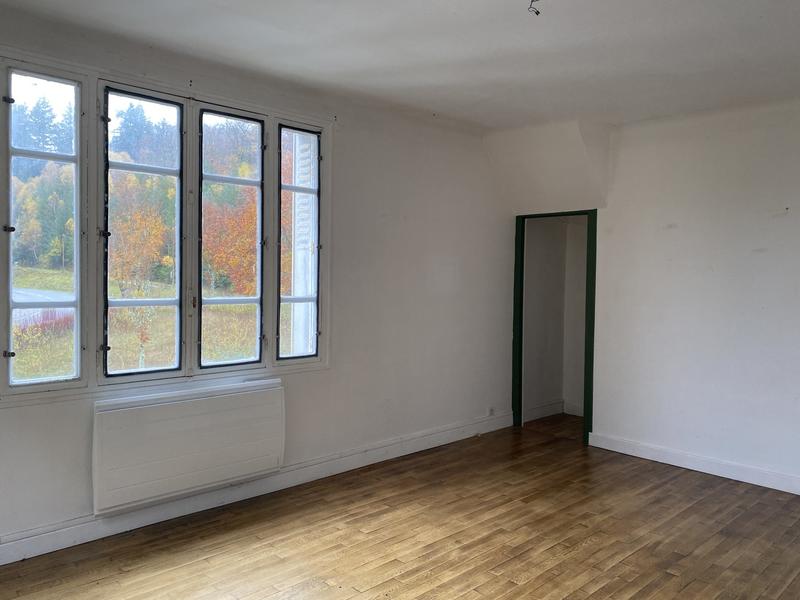 Maison - 99 m² - 4 pièces