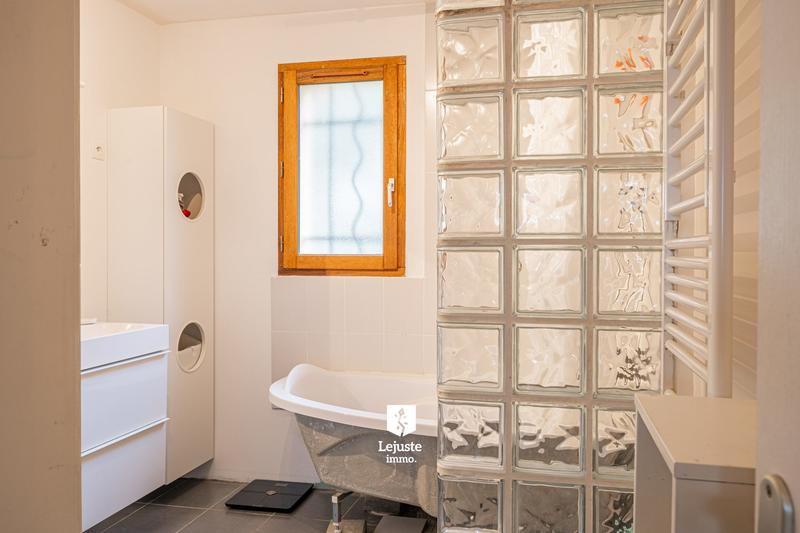 Maison contemporaine - 90 m² - 4 pièces