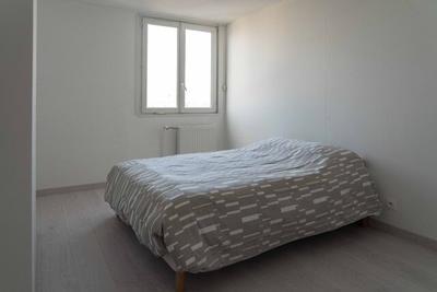 Appartement - 79 m² - 4 pièces