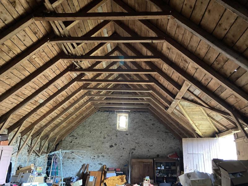 Maison - 358 m² - 2 pièces