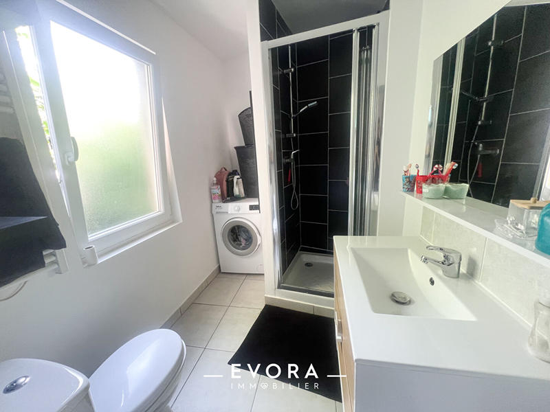 Immeuble - 231 m² - 8 pièces