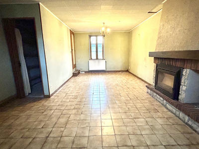 Maison - 86 m² - 6 pièces