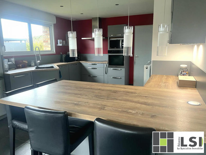 Maison contemporaine - 121 m² - 8 pièces