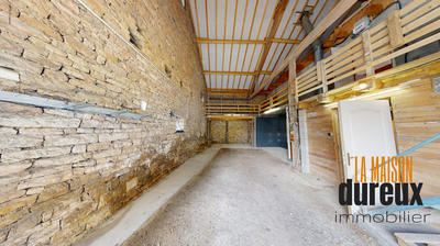 Maison ancienne - 144 m² - 3 pièces