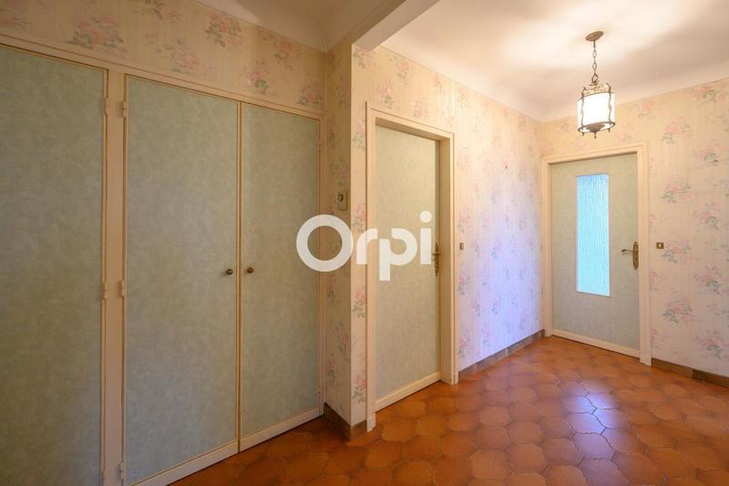 Maison - 226 m² - 8 pièces