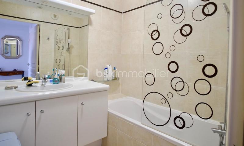 Appartement - 81 m² - 4 pièces