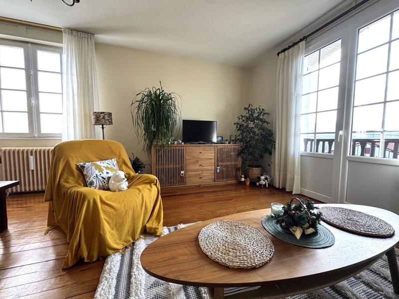 Maison - 183 m² - 7 pièces