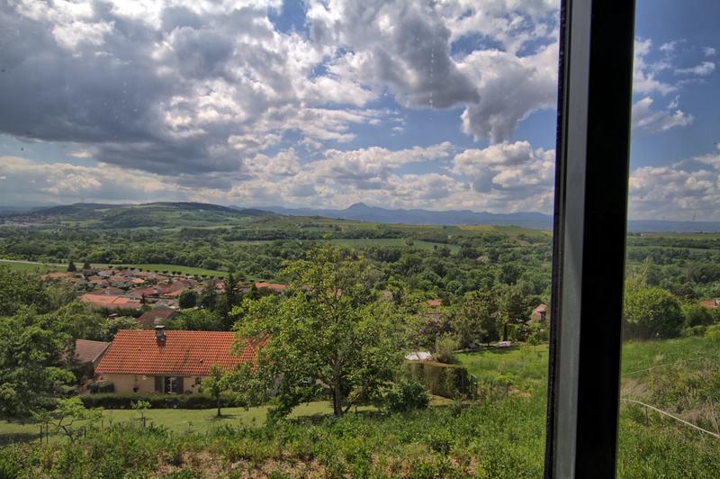 Maison - 143 m² - 6 pièces