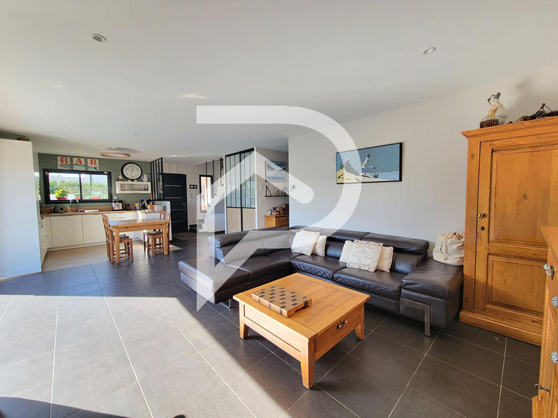 Maison - 117 m² - 5 pièces