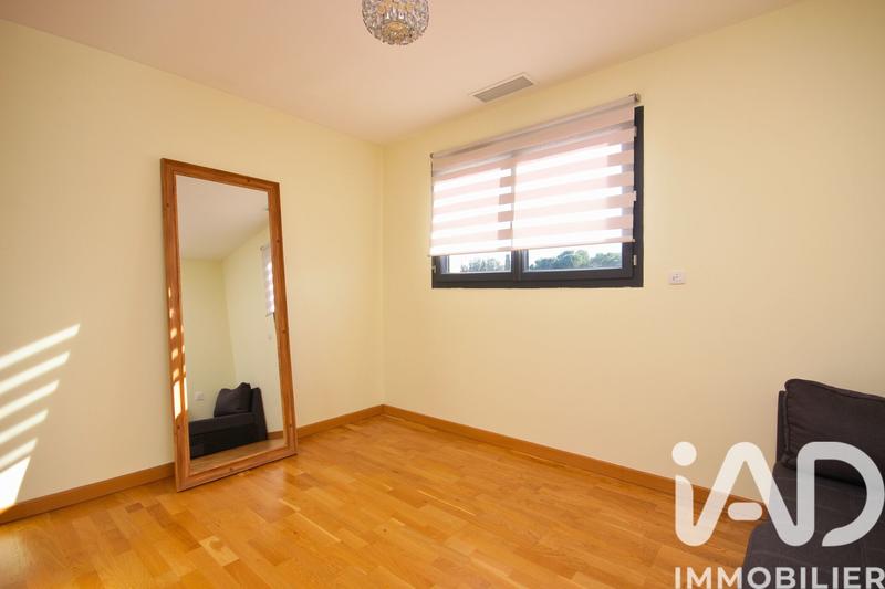 Maison - 181 m² - 7 pièces