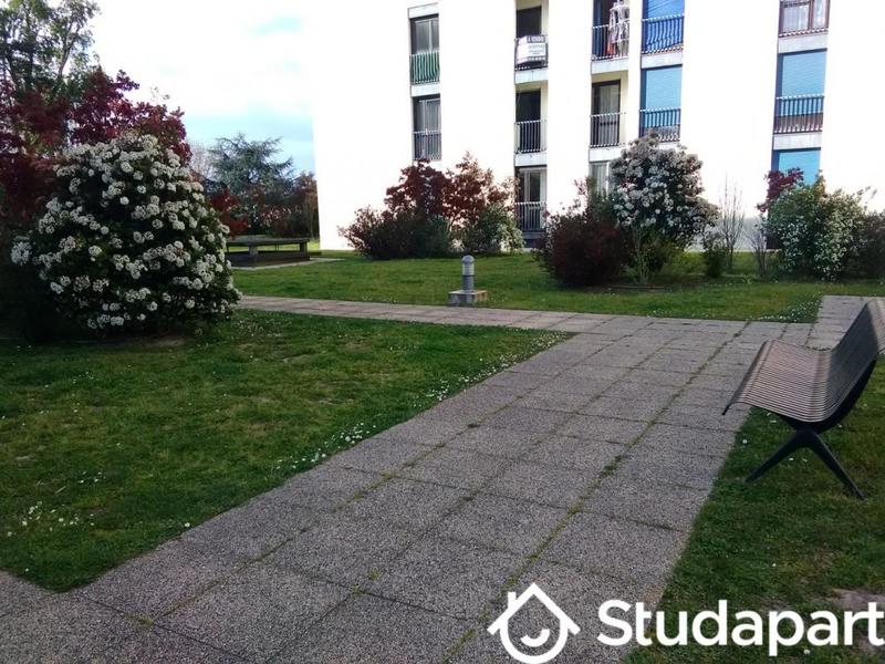 Chambre - 12 m² - 1 pièce