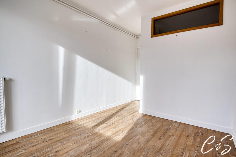 Appartement - 86 m² - 4 pièces