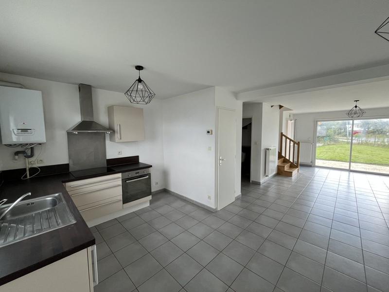 Maison - 85 m² - 5 pièces