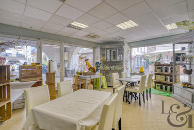 Local commercial - 50 m² - 1 pièce