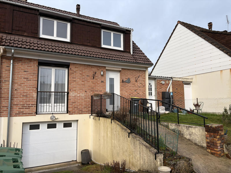 Maison - 92 m² - 5 pièces