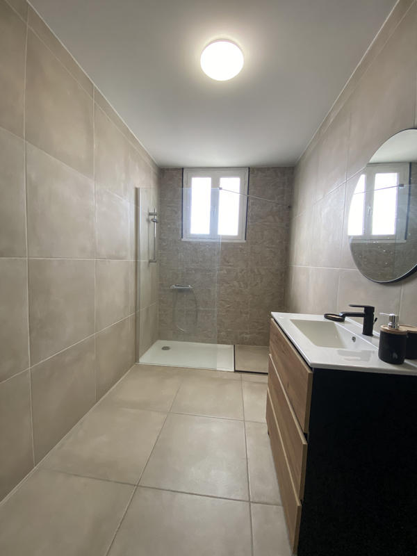 Maison - 179 m² - 7 pièces