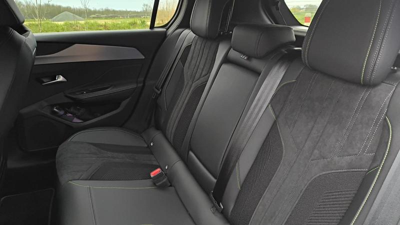 Peugeot 308 III 1.6 PureTech 225 Hybride Eat8 Gt - Entretien constructeur