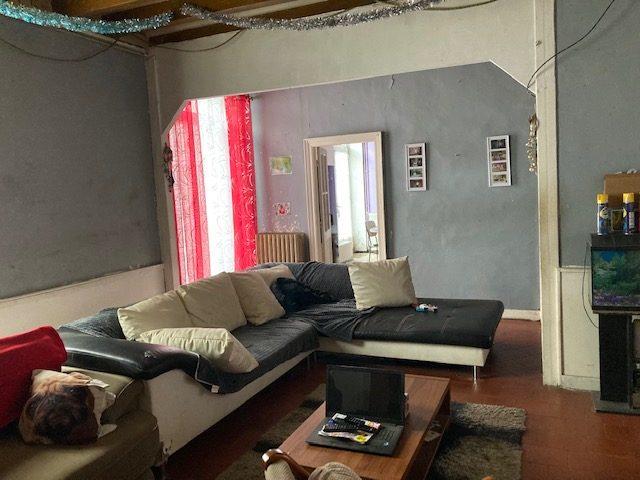 Maison - 194 m² - 9 pièces