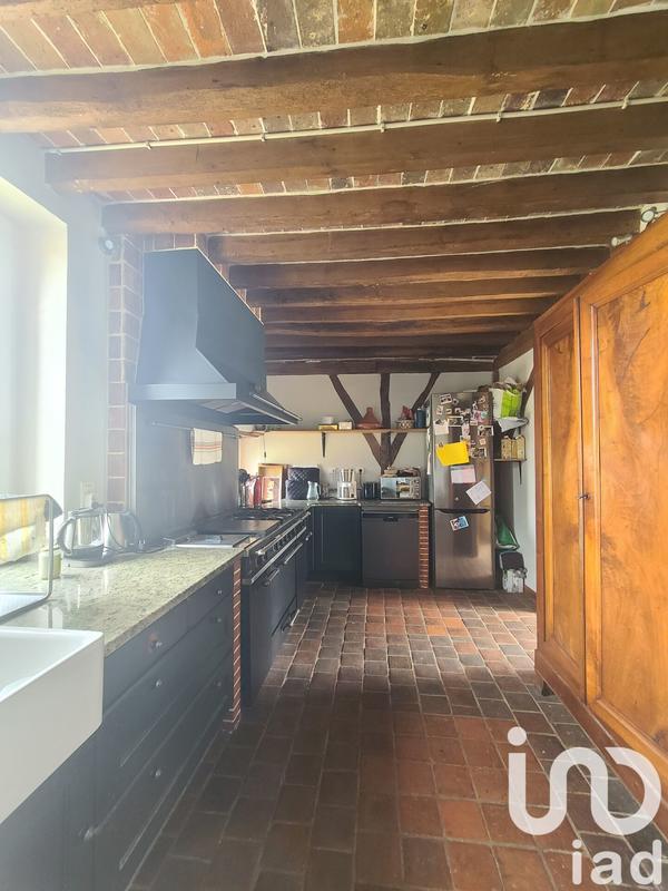 Maison - 340 m² - 9 pièces