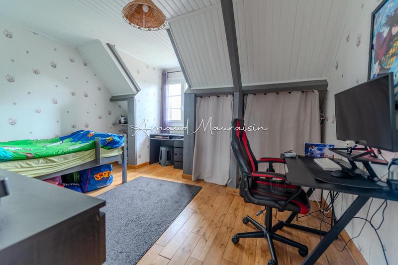 Maison - 138 m² - 6 pièces