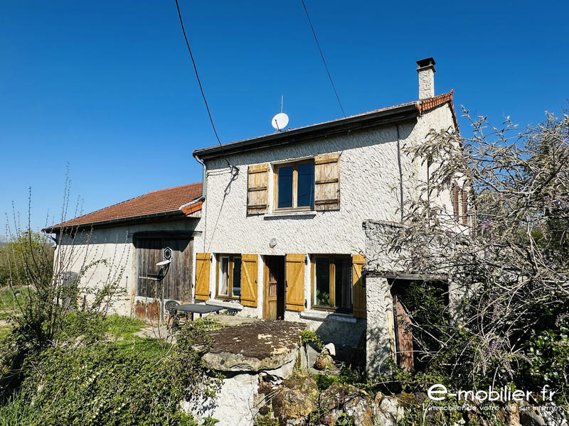 Maison - 94 m² - 5 pièces