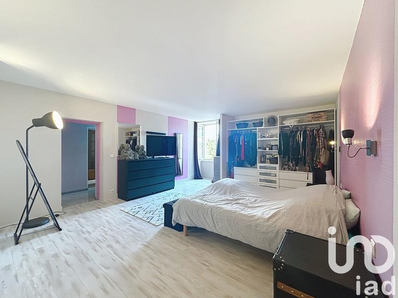 Maison - 188 m² - 5 pièces