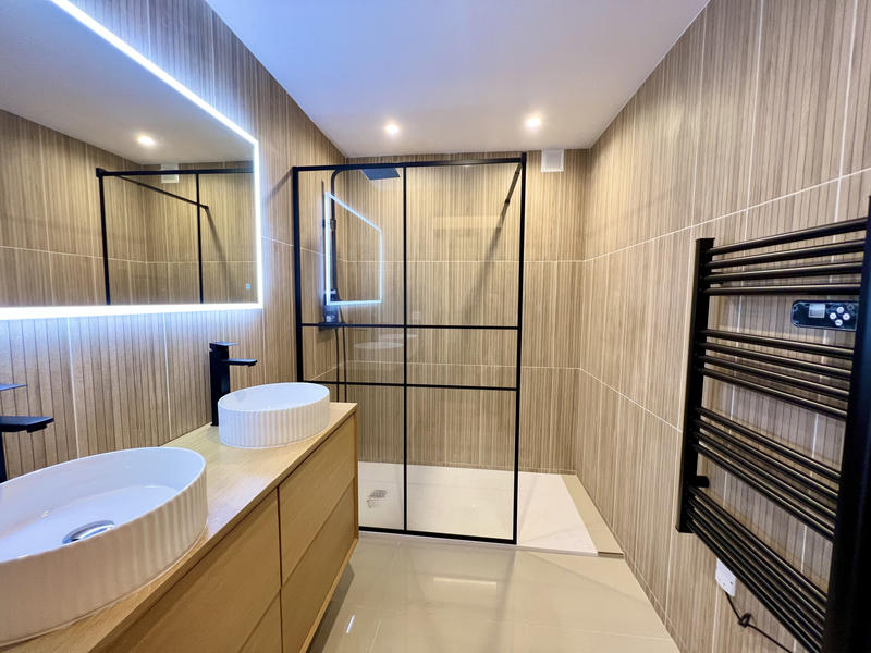 Appartement - 110 m² - 4 pièces