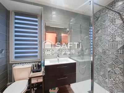 Maison - 143 m² - 7 pièces