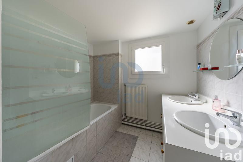 Maison - 131 m² - 6 pièces