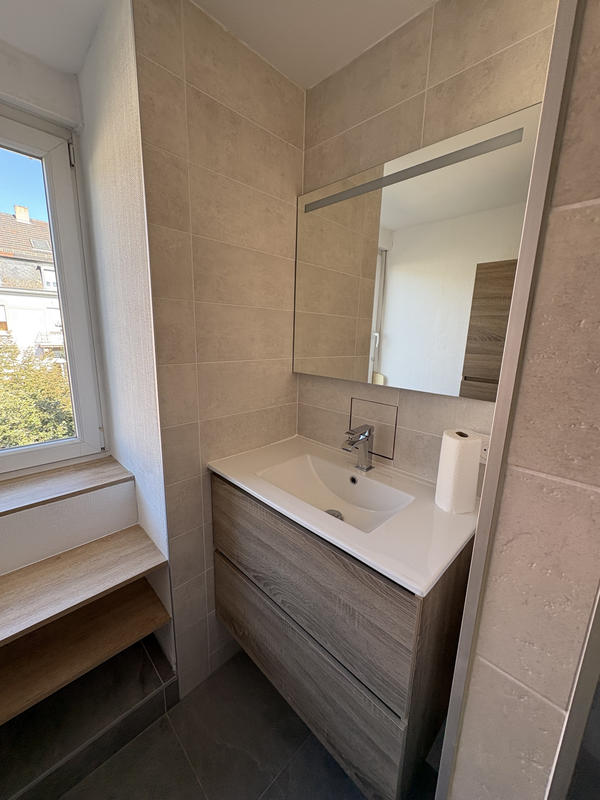 Appartement - 98 m² - 4 pièces