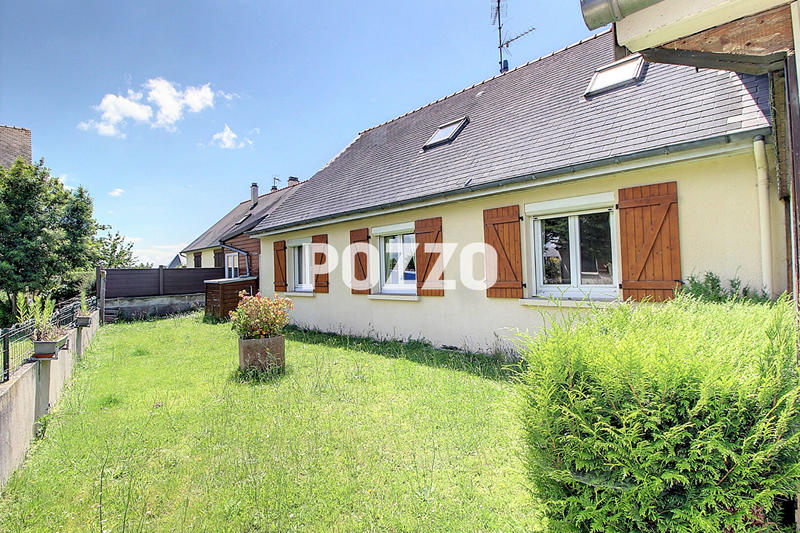 Maison - 182 m² - 9 pièces
