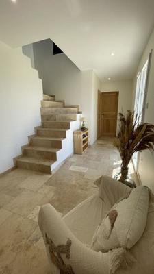 Maison - 140 m² - 5 pièces