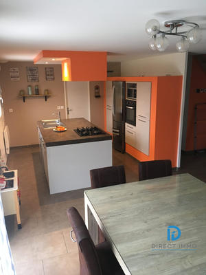 Maison contemporaine - 106 m² - 7 pièces