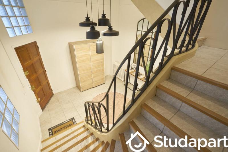 Chambre - 11 m² - 1 pièce