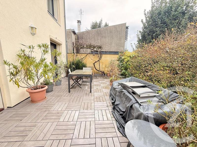 Maison - 155 m² - 8 pièces