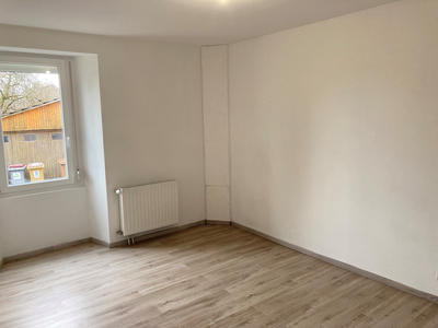 Appartement - 80 m² - 3 pièces