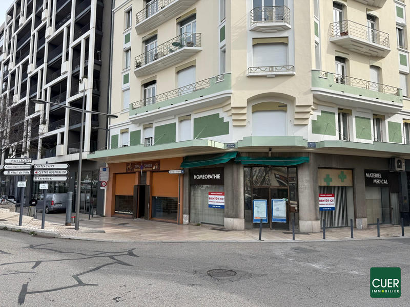 Local commercial - 86 m²