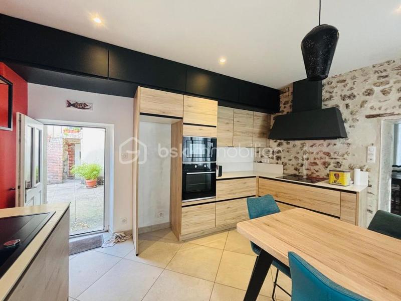 Maison ancienne - 220 m² - 8 pièces