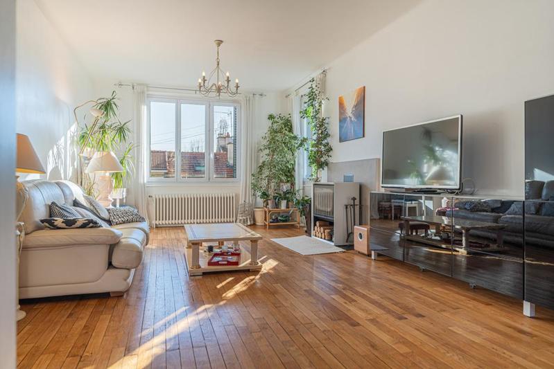 Maison - 175 m² - 8 pièces