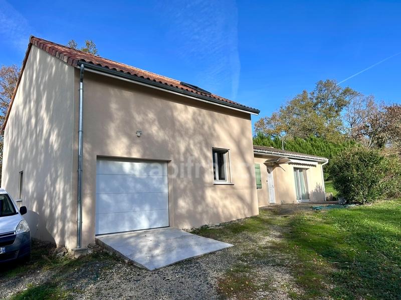 Maison - 117 m² - 6 pièces