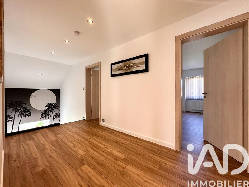 Maison - 170 m² - 8 pièces