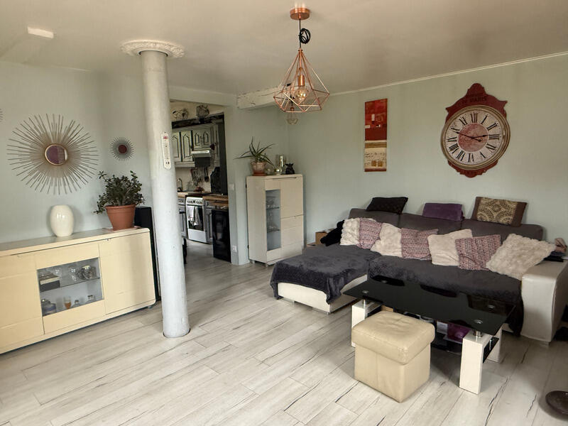 Maison - 100 m² - 5 pièces