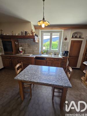 Maison - 157 m² - 5 pièces